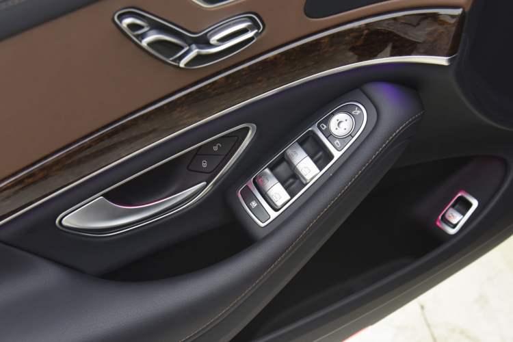 Used Mercedes-Benz S-Class 2020 S 350 L Business Class Ultimate Edition Interior 3