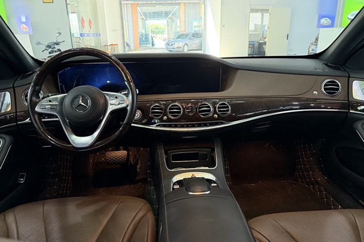 Used Mercedes-Benz S-Class 2020 S 350 L Exclusive Edition Prestige Collection Interior 3