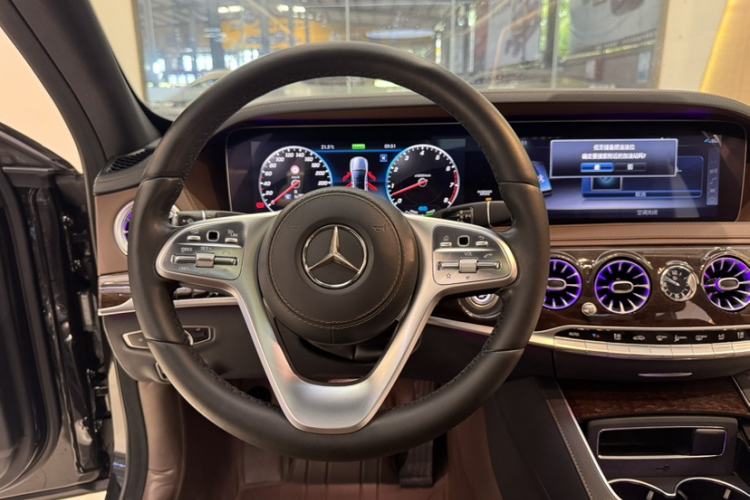 Used Mercedes-Benz S-Class 2020 S 350 L Business Class Ultimate Edition Interior 3