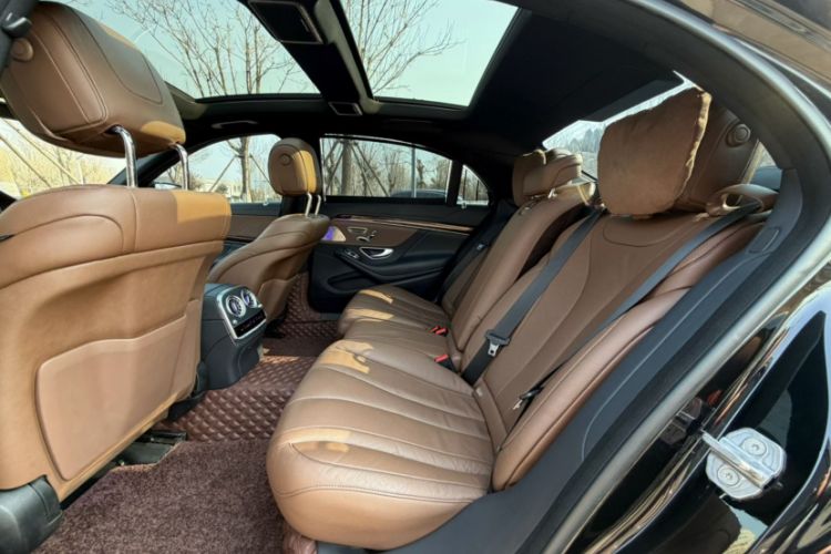 Used Mercedes-Benz S-Class 2020 S 350 L Business Class Ultimate Edition Interior 3