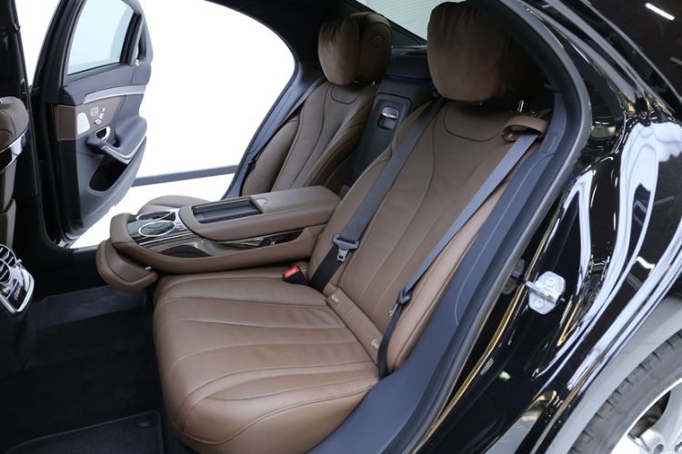Used Mercedes-Benz S-Class 2020 S 350 L Exclusive Edition Prestige Collection Interior 4