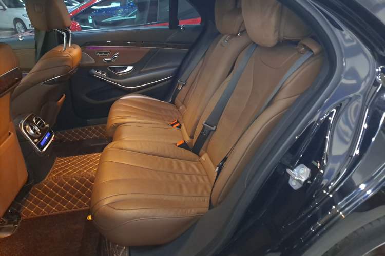 Used Mercedes-Benz S-Class 2020 S 350 L Exclusive Edition Prestige Collection Interior 4