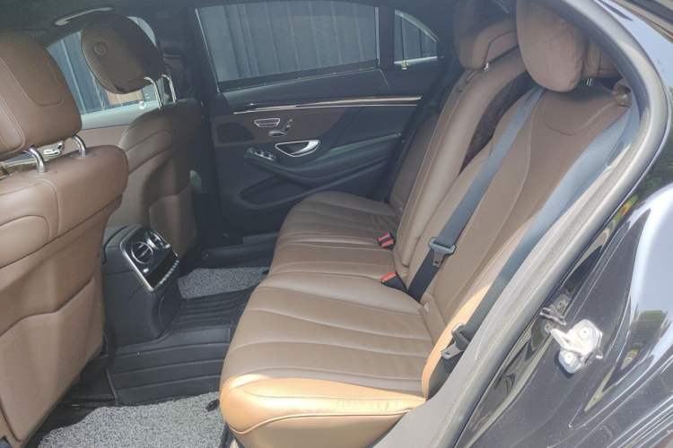 Used Mercedes-Benz S-Class 2020 S 350 L Business Class Ultimate Edition Interior 4