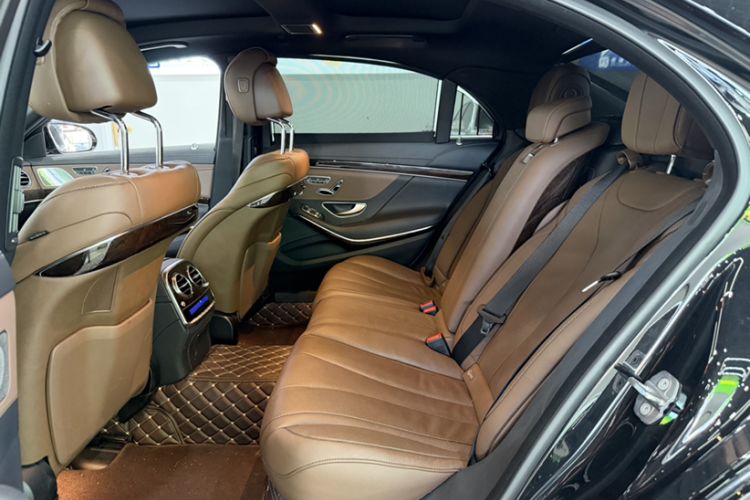 Used Mercedes-Benz S-Class 2020 S 350 L Exclusive Edition Prestige Collection Interior 4