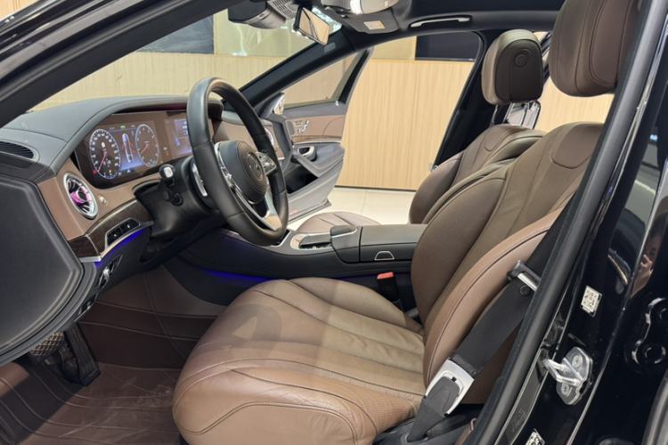 Used Mercedes-Benz S-Class 2020 S 350 L Business Class Ultimate Edition Interior 4
