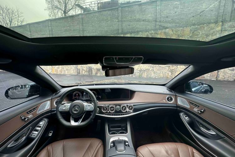 Used Mercedes-Benz S-Class 2020 S 450 L 4MATIC Exclusive Edition Interior 4