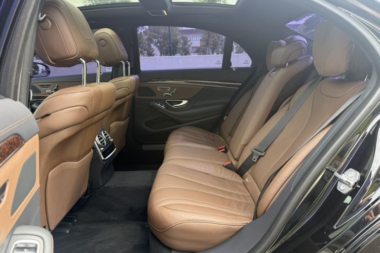 Used Mercedes-Benz S-Class 2020 S 350 L Business Class Ultimate Edition Interior 4