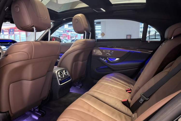 Used Mercedes-Benz S-Class 2020 S 350 L Business Class Ultimate Edition Interior 4