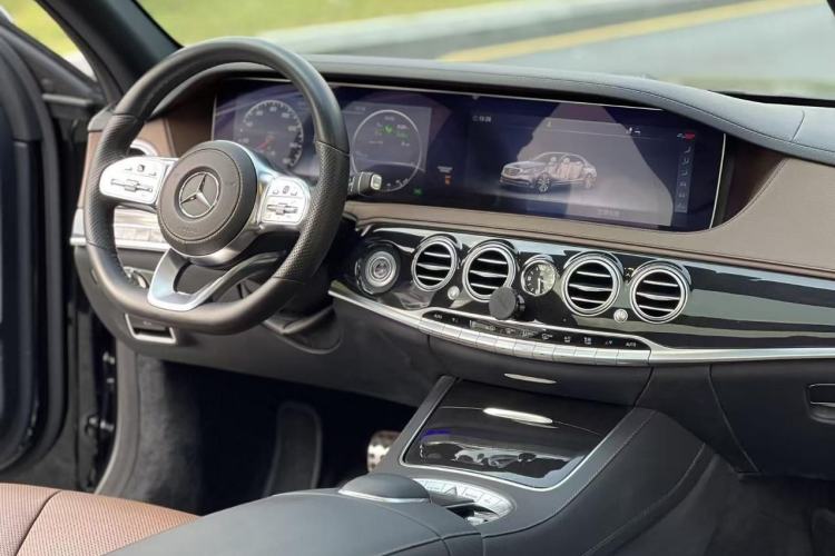 Used Mercedes-Benz S-Class 2020 S 450 L 4MATIC Exclusive Edition Interior 5