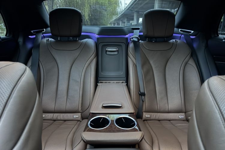 Used Mercedes-Benz S-Class 2020 S 350 L Business Class Ultimate Edition Interior 6