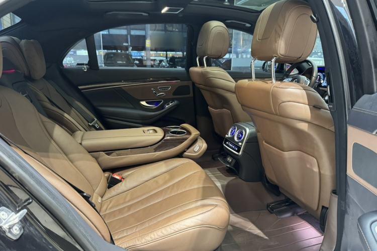 Used Mercedes-Benz S-Class 2020 S 350 L Business Class Ultimate Edition Interior 9