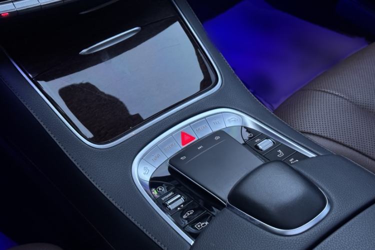 Used Mercedes-Benz S-Class 2020 S 350 L Business Class Ultimate Edition Interior 9