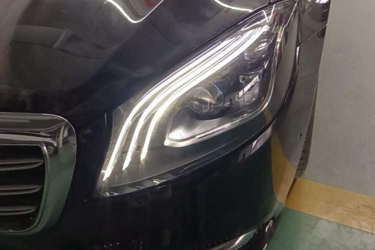 Used Mercedes-Benz S-Class 2020 S 350 L Business Class Ultimate Edition Left Front Headlight