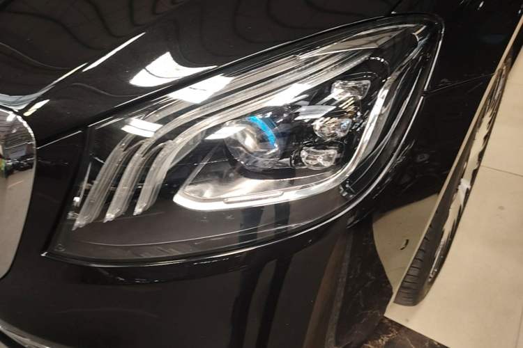 Used Mercedes-Benz S-Class 2020 S 350 L Business Class Ultimate Edition Left Front Headlight
