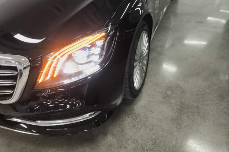 Used Mercedes-Benz S-Class 2020 S 350 L Business Class Ultimate Edition Left Front Headlight