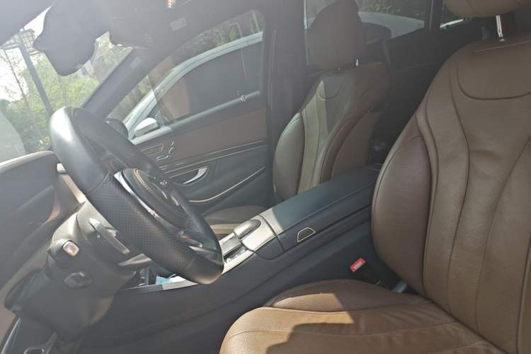 Used Mercedes-Benz S-Class 2020 S 450 L 4MATIC Exclusive Edition Left Front Seat
