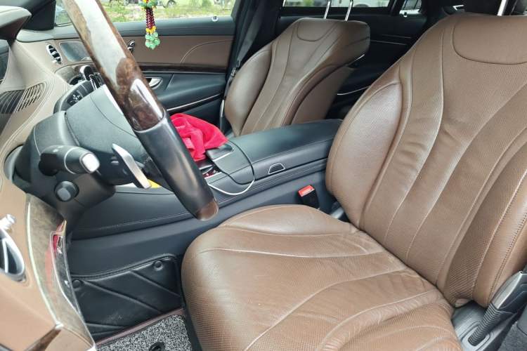 Used Mercedes-Benz S-Class 2020 S 350 L Business Class Ultimate Edition Left Front Seat