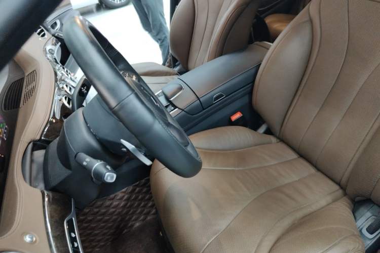 Used Mercedes-Benz S-Class 2020 S 450 L Exclusive Edition Left Front Seat