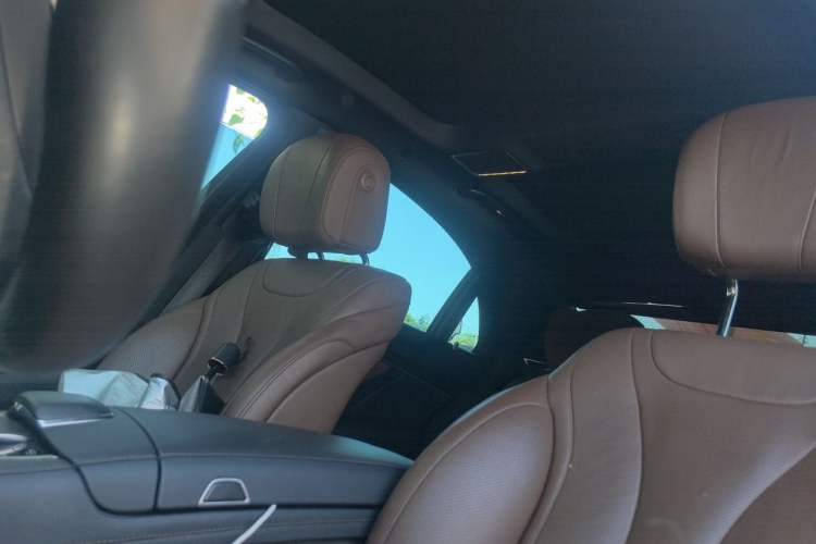 Used Mercedes-Benz S-Class 2020 S 350 L Business Class Ultimate Edition Left Front Seat