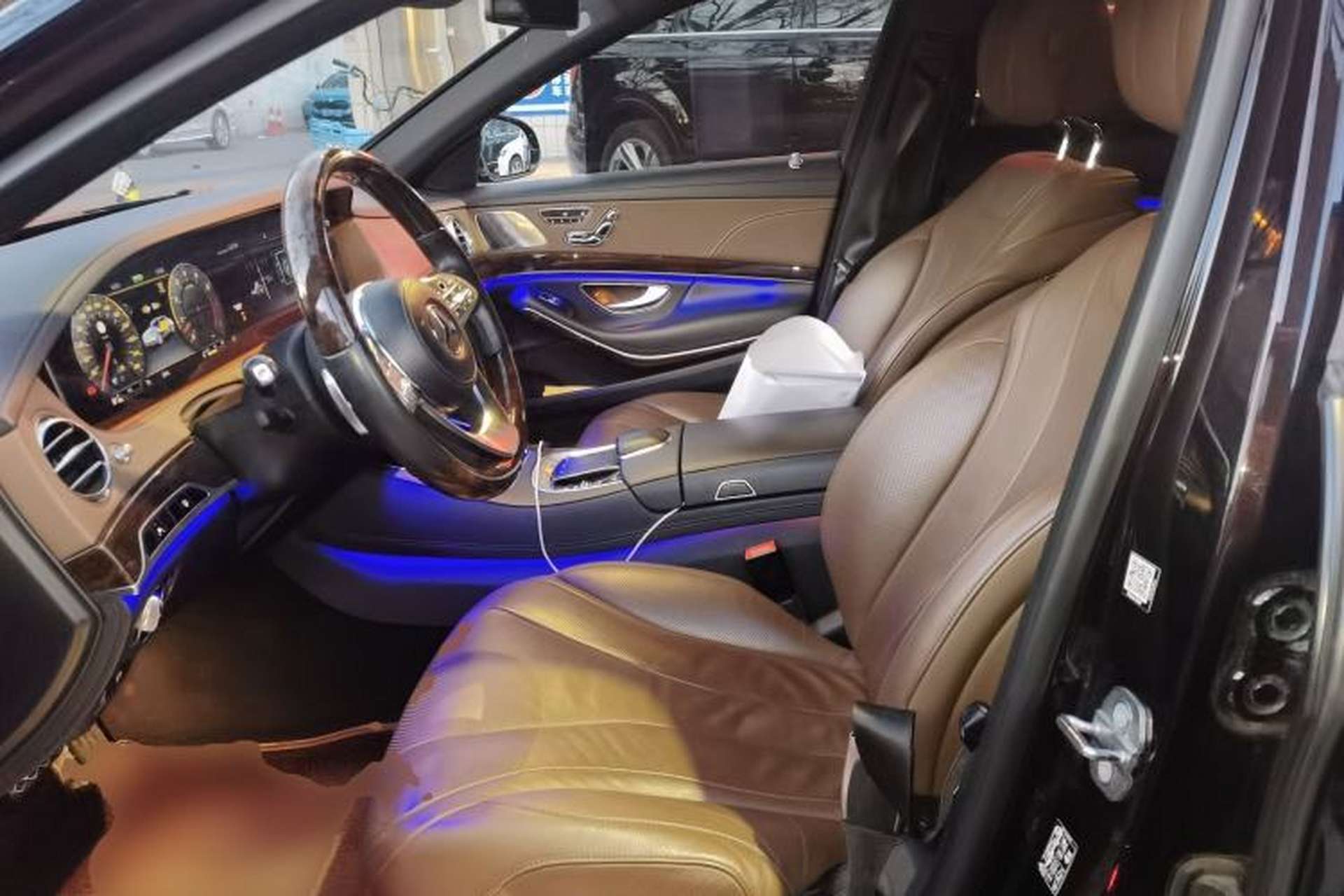 Used Mercedes-Benz S-Class 2020 S 350 L Exclusive Edition Prestige Collection Left Front Seat