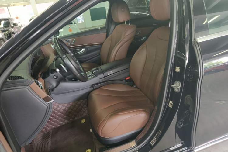 Used Mercedes-Benz S-Class 2020 S 350 L Business Class Ultimate Edition Left Front Seat