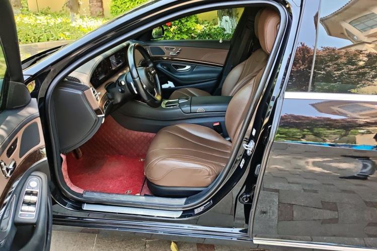 Used Mercedes-Benz S-Class 2020 S 350 L Business Class Ultimate Edition Left Front Seat