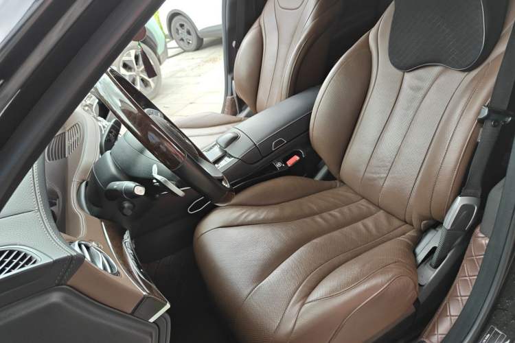 Used Mercedes-Benz S-Class 2020 S 350 L Business Class Ultimate Edition Left Front Seat