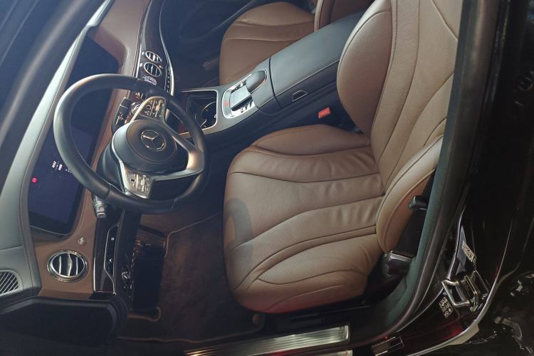 Used Mercedes-Benz S-Class 2020 S 350 L Business Class Ultimate Edition Left Front Seat