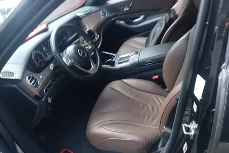 Used Mercedes-Benz S-Class 2020 S 350 L Business Class Ultimate Edition Left Front Seat