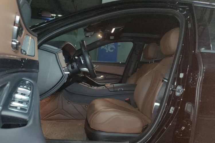 Used Mercedes-Benz S-Class 2020 S 450 L 4MATIC Exclusive Edition Left Front Seat