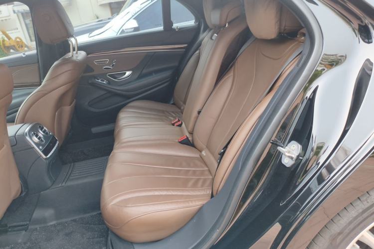 Used Mercedes-Benz S-Class 2020 S 350 L Business Class Ultimate Edition Left Rear Seat