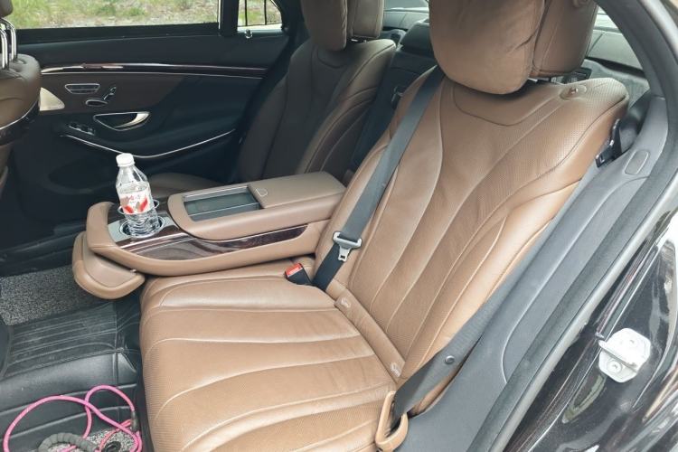 Used Mercedes-Benz S-Class 2020 S 350 L Business Class Ultimate Edition Left Rear Seat