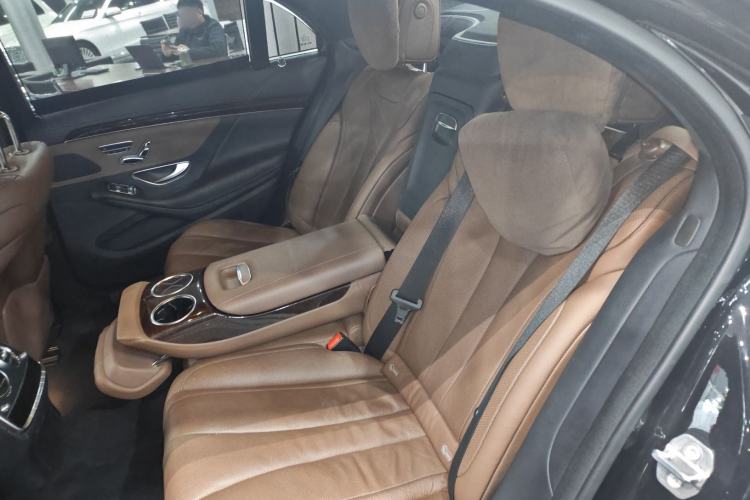 Used Mercedes-Benz S-Class 2020 S 350 L Business Class Ultimate Edition Left Rear Seat