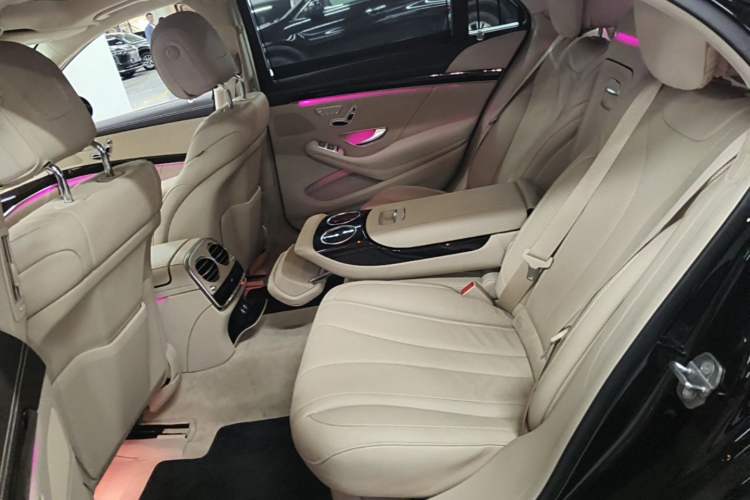 Used Mercedes-Benz S-Class 2020 S 350 L Business Class Ultimate Edition Left Rear Seat