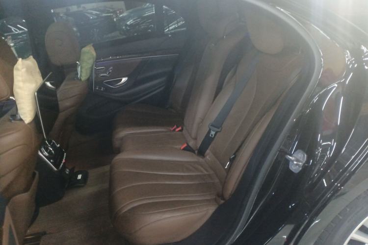 Used Mercedes-Benz S-Class 2020 S 350 L Business Class Ultimate Edition Left Rear Seat