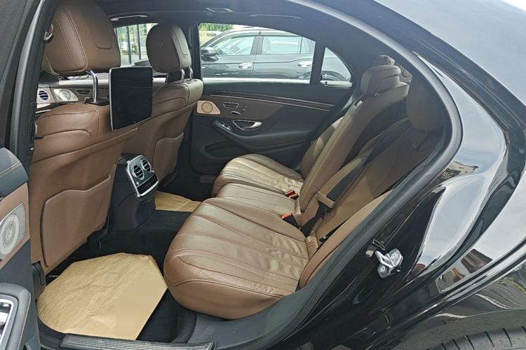 Used Mercedes-Benz S-Class 2020 S 350 L Business Class Ultimate Edition Left Rear Seat