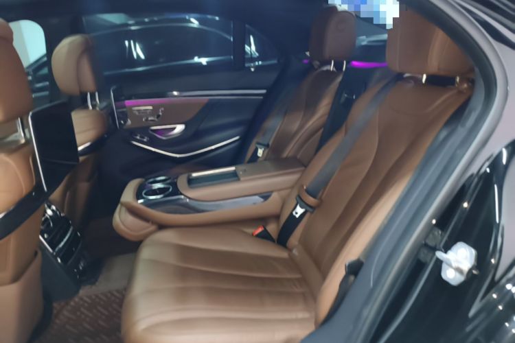 Used Mercedes-Benz S-Class 2020 S 450 L 4MATIC Exclusive Edition Left Rear Seat