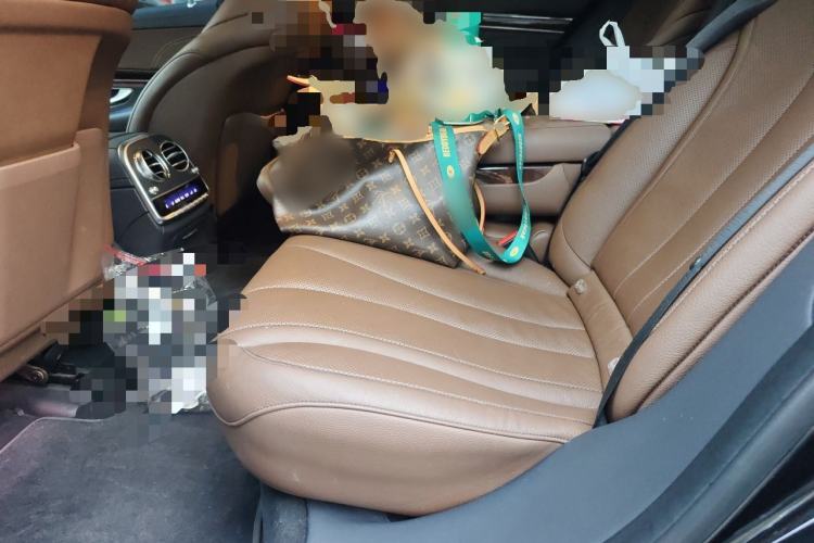 Used Mercedes-Benz S-Class 2020 S 350 L Business Class Ultimate Edition Left Rear Seat
