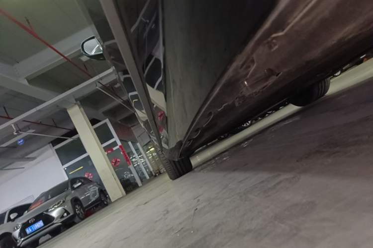 Used Mercedes-Benz S-Class 2020 S 350 L Business Class Ultimate Edition Left Side Sill