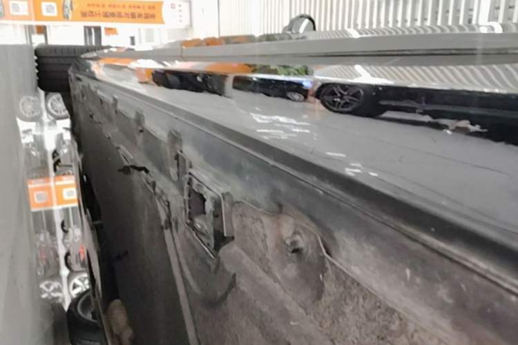 Used Mercedes-Benz S-Class 2020 S 350 L Business Class Ultimate Edition Left Side Sill