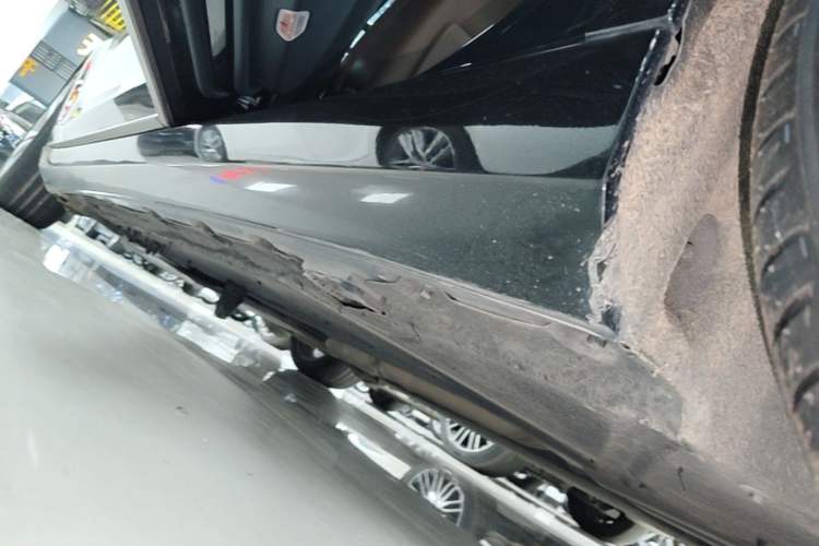 Used Mercedes-Benz S-Class 2020 S 350 L Exclusive Edition Prestige Collection Left Side Sill