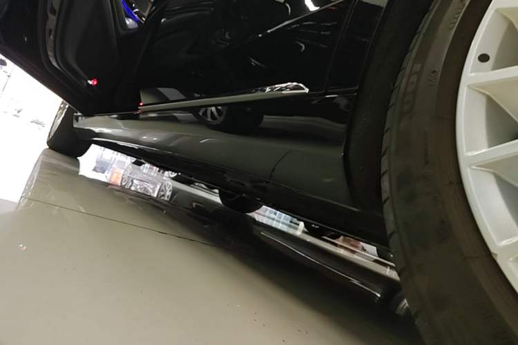 Used Mercedes-Benz S-Class 2020 S 350 L Business Class Ultimate Edition Left Side Sill