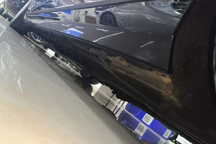 Used Mercedes-Benz S-Class 2020 S 350 L Business Class Ultimate Edition Left Side Sill