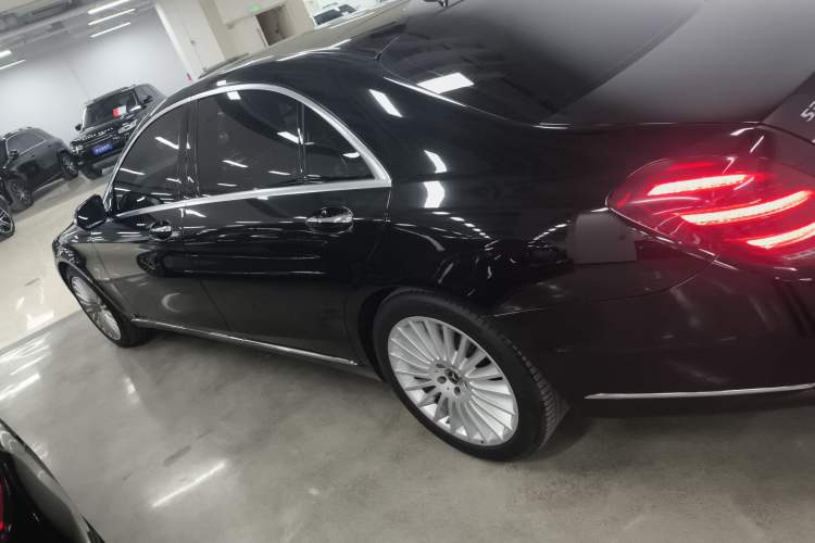 Used Mercedes-Benz S-Class 2020 S 350 L Business Class Ultimate Edition Left Side