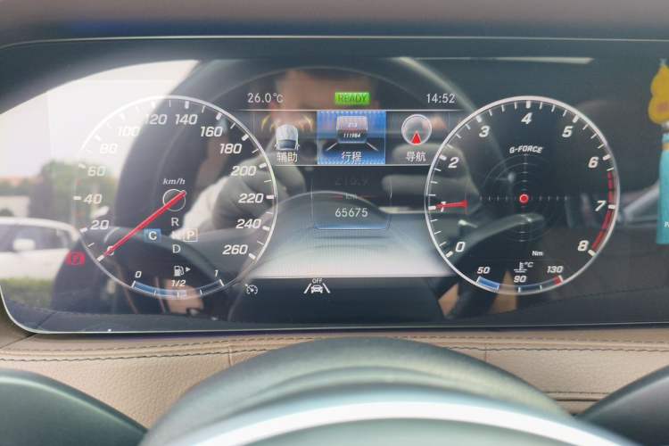 Used Mercedes-Benz S-Class 2020 S 350 L Business Class Ultimate Edition Odometer Close Up