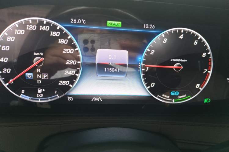 Used Mercedes-Benz S-Class 2020 S 350 L Exclusive Edition Prestige Collection Odometer Close Up