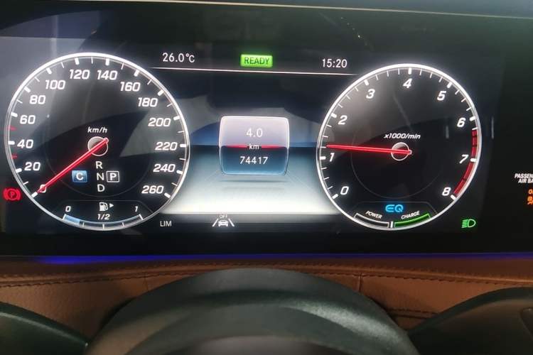 Used Mercedes-Benz S-Class 2020 S 350 L Exclusive Edition Prestige Collection Odometer Close Up