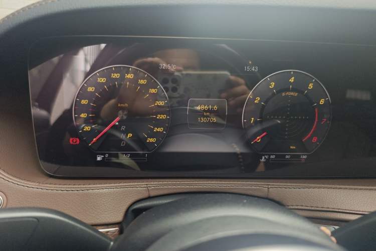Used Mercedes-Benz S-Class 2020 S 350 L Business Class Ultimate Edition Odometer Close Up