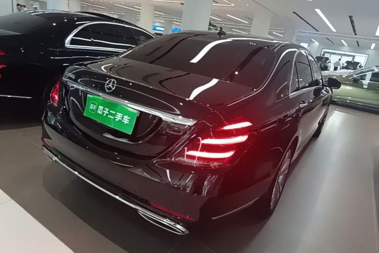 Used Mercedes-Benz S-Class 2020 S 350 L Exclusive Edition Prestige Collection Rear Right 45 Deg