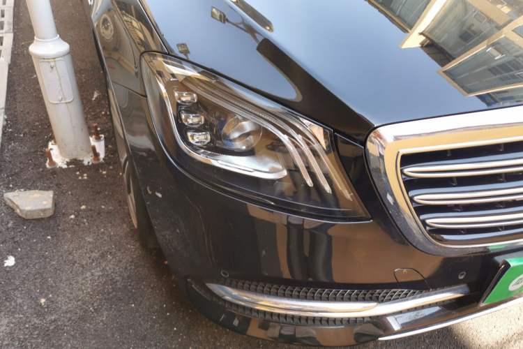 Used Mercedes-Benz S-Class 2020 S 350 L Exclusive Edition Prestige Collection Right Front Headlight